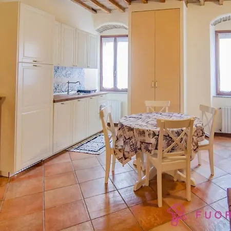 Borgo Delle Colonne 16 파르마